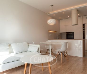 Nowoczesne m. z balkonem na Kępie Mieszczańskiej - Zdjęcie 3