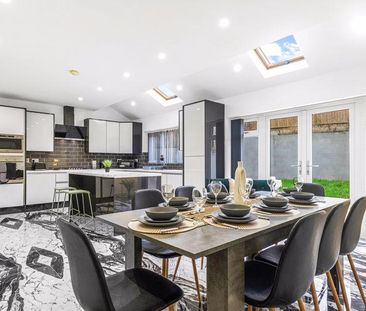 3 bedroom detached house to rent - Photo 2