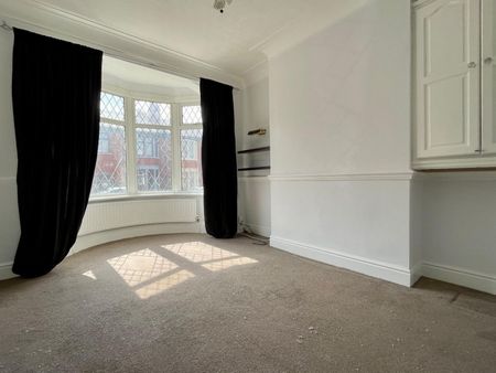 4 bedroom House To Let - Photo 2
