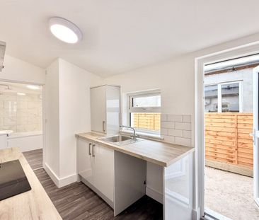 2 bed House Tower Hamlets Road, Forest Gate, E7 - Photo 3