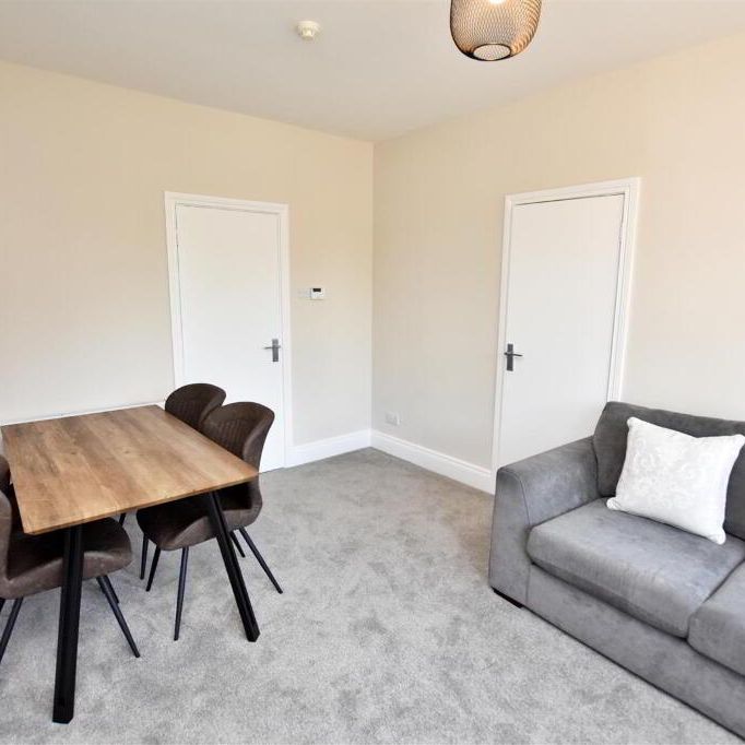 Apt 3, 244 Upper Newtownards Road, Belfast, BT4 3EU - Photo 1