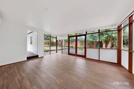 83 Wellington Street, Kew VIC 3101 - House For Rent | Domain - Photo 2