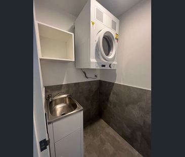 Modern Studio Apartment in the Heart of Macquarie Park - Photo 3