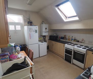 1 bedroom Studio to let - Photo 2