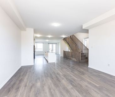 For Lease - 49 Woodstream Drive, Toronto, Ontario - Photo 5