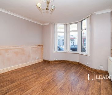 3 bedroom house to rent Craigburn Road, Liverpool, L13 - Photo 1