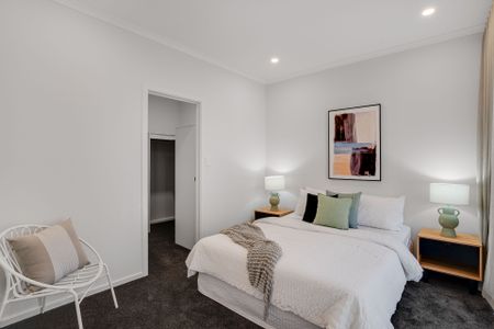 Stunning Family Home in Excellent Location - Photo 4