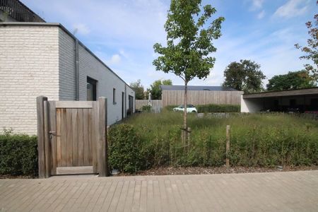 Lichtrijk, ruim, 2 slaapkamer nieuwbouwappartement te Hansbeke - Photo 2