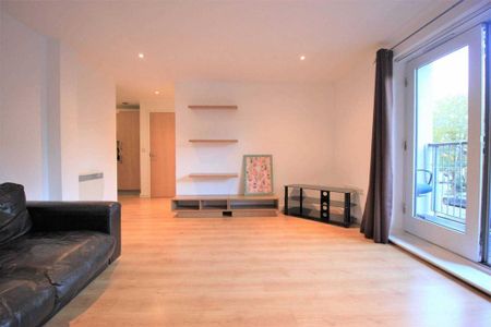 2 bedroom flat to rent - Photo 5