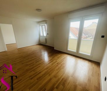 Location Appartement 4 pièces 82m² AUXONNE 21130 - Photo 2