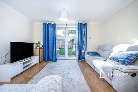 2 bedroom terraced house to rent - Photo 2