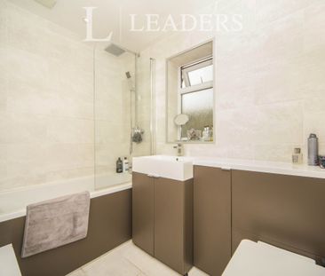 2 bedroom end of terrace to rent Horton Heath - Photo 5