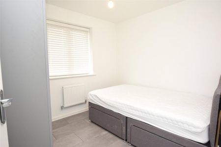 3 bedroom house to rent - Photo 2