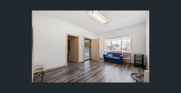 Spacious Family Living in Sought-After Park Holme Pocket - Photo 1