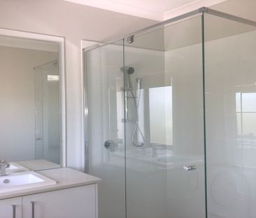 New Haven of Luxury And Convenience within Boxhill High School zone... - Photo 6