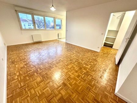 Location Appartement 1 pièce 34m² VILLEURBANNE 69100 - Photo 2