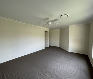 Beautiful 4 bedroom home in Calala - Photo 3