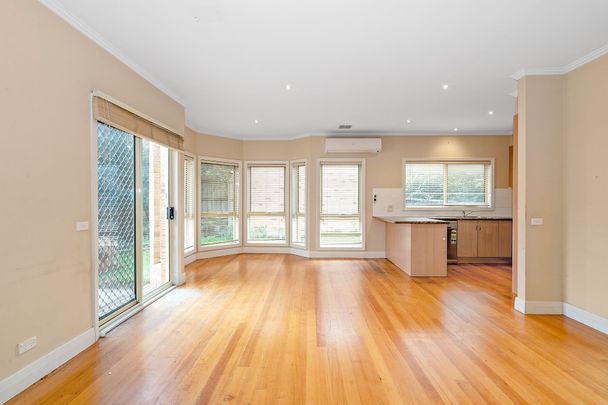 14 Murray Street, Mornington. - Photo 1