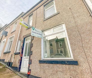 Birchwood Avenue, Treforest, Pontypridd - Photo 1