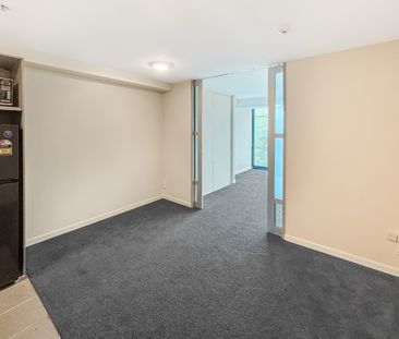 CITY CENTRE, 1 Bed + 1 Car park - Photo 6