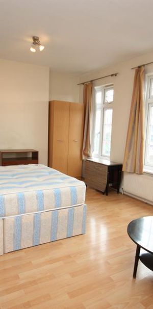 Flat share to rent - Photo 1