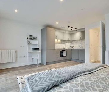 Brunel House, The Hard, Portsmouth, PO1 - Photo 2