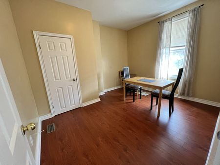 For Lease - 374 Dundas Street Unit# 2, Toronto, Ontario - Photo 2
