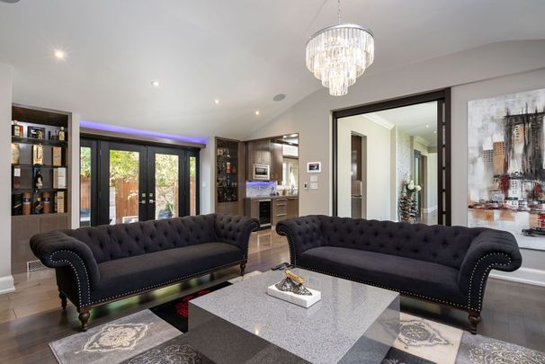 For Lease - 3 Oakbank Road, Vaughan, Ontario - Photo 1