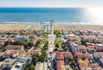 giulio cesare, 49, Montignoso, Tuscany 54038