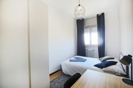 Via Benjamin Constant, Milan, Lombardy 20153 - Photo 2