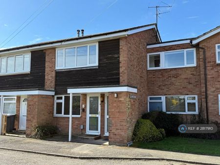 2 bedroom maisonette to rent - Photo 3