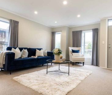 Style and Location - Photo 2