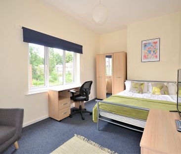 18C Holberry Gardens, Broomhall, Sheffield, S10 2FR - Photo 2