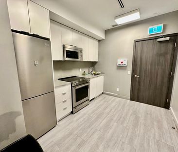 For Lease - 30 Samuel Wood Way Unit# 1811, Toronto, Ontario - Photo 6