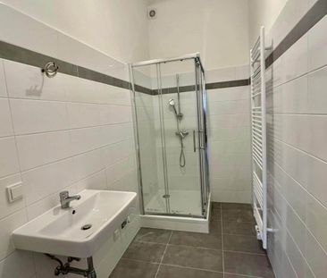 Altbau Mietwohnung 1180 Wien, Nähe Währinger Straße - Photo 2