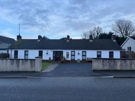 12 Ballyphilip Road, Portaferry, BT22 1RB - Photo 4