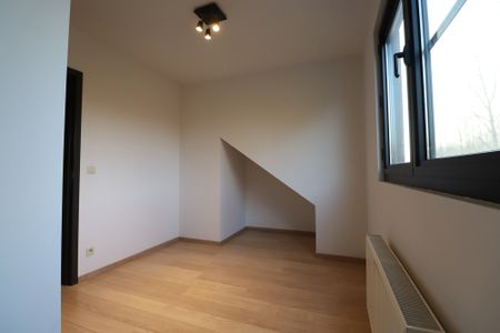 Gemeubeld 2-slaapkamer appartement nabij het centrum van Bornem - Photo 4