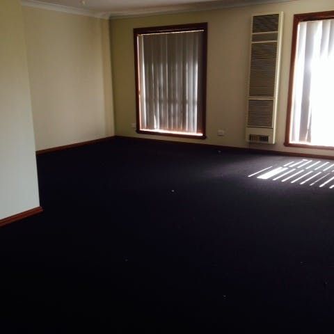 LARGE THREE BEDROOM VILLA - Photo 1