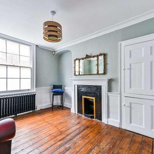 Parfett Street, Tower Hamlets, E1 - Photo 1