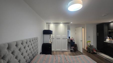 1 bedroom flat to rent - Photo 5