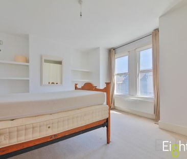 4 bedroom terraced house to rent - Photo 6