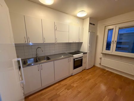 Karlavagnsgatan 4-3rok(lgh 4804) - Foto 4