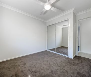 Fantastic Brand New Family Home - Photo 5
