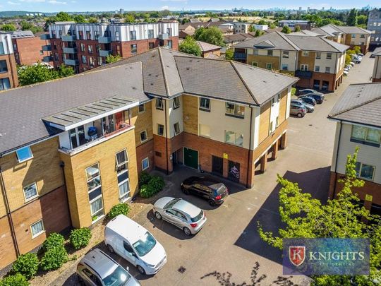 2 bedroom flat to rent - Photo 1