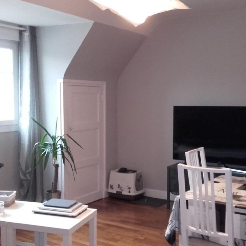 Location Appartement 3 pièces 65m² LE CREUSOT 71200 - Photo 1