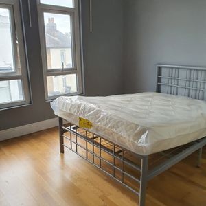 Room in a Shared Flat, Cherry Orchard Road, CR0 - Photo 3