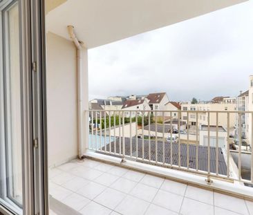 Location Appartement 1 pièces 28 m2 à Pontault-Combault - Photo 1