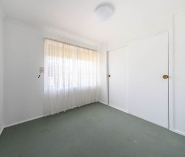 5 Wattle Pl, Melton South VIC 3338 - Photo 3