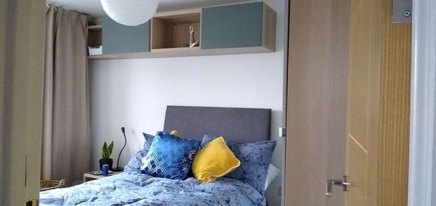 Quality Renovated House Share by sea for Career Climbers Upstr Guest - Photo 1