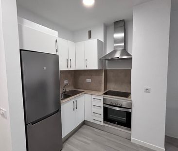Piso moderno a estrenar en el centro de Santa Cruz - Photo 6